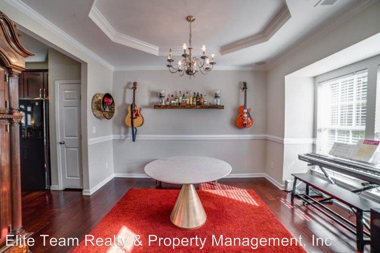 6416 Union Station Cr 6416 - Photo 3 of 50