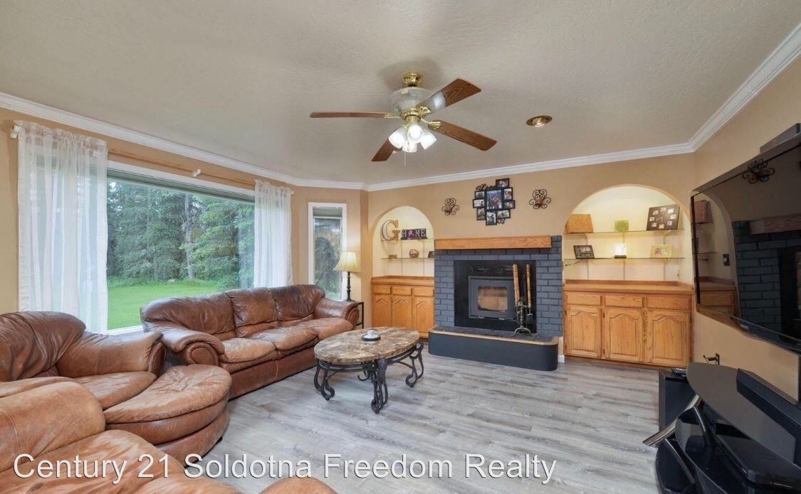 34575 Silverweed Street - Photo 3 of 13