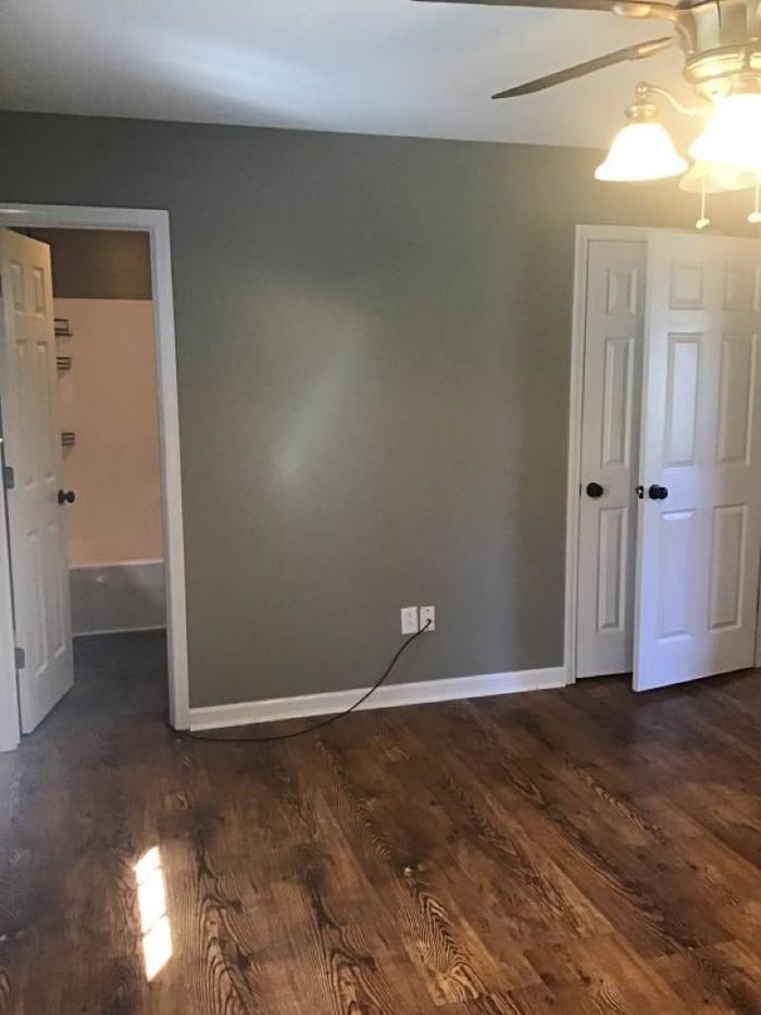716 Brookview Drive - Photo 2 of 27