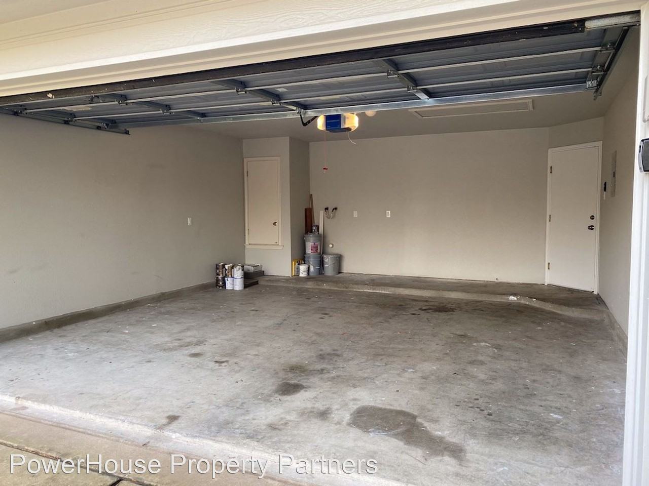 3401 Rod Carew - Photo 3 of 25