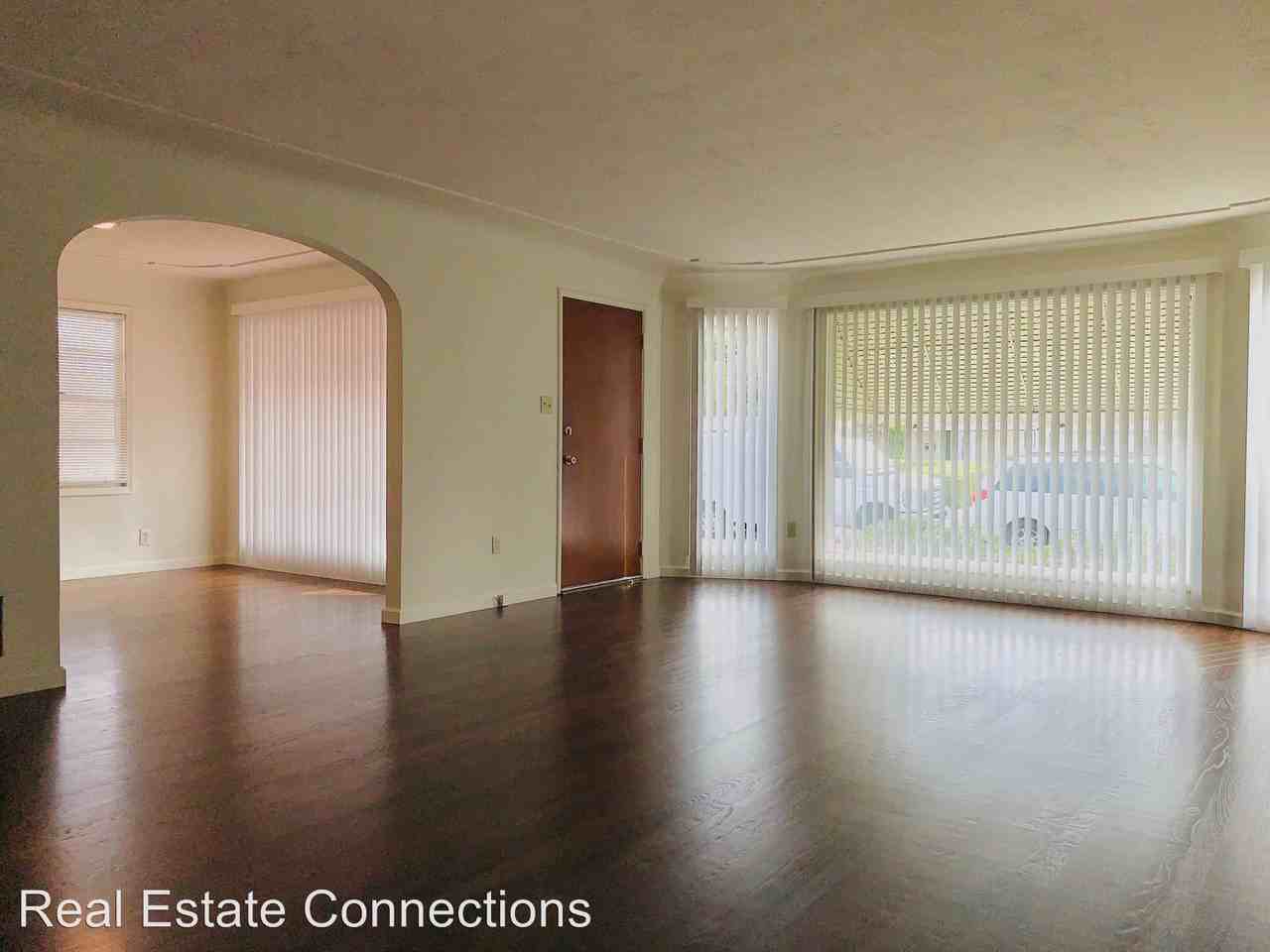 444 Tyrella Avenue - Photo 2 of 17