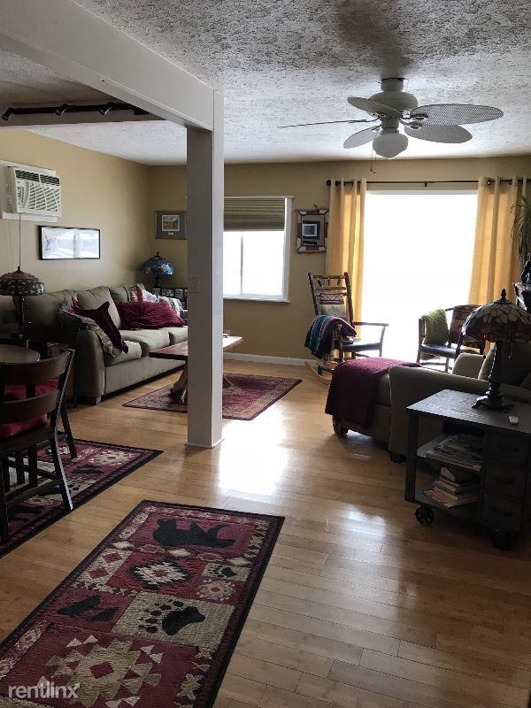 8479 Rugby Street - Photo 2 of 6