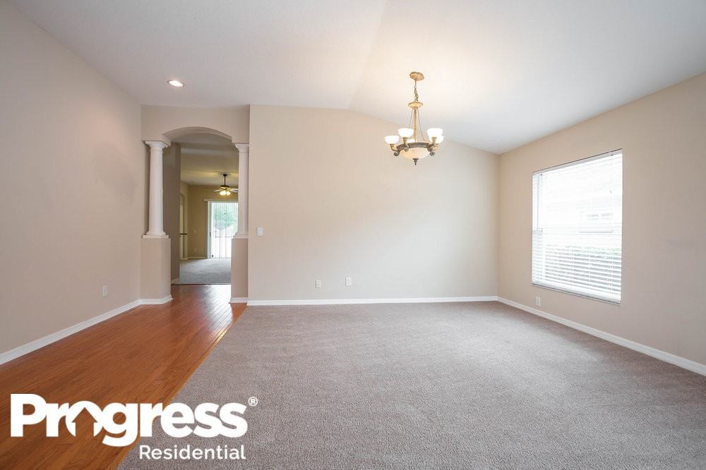 803 Straw Lake Dr - Photo 3 of 14