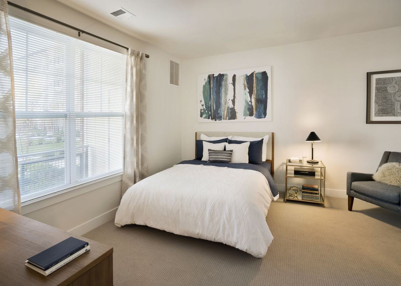 Kensington Place - Photo 5 of 25