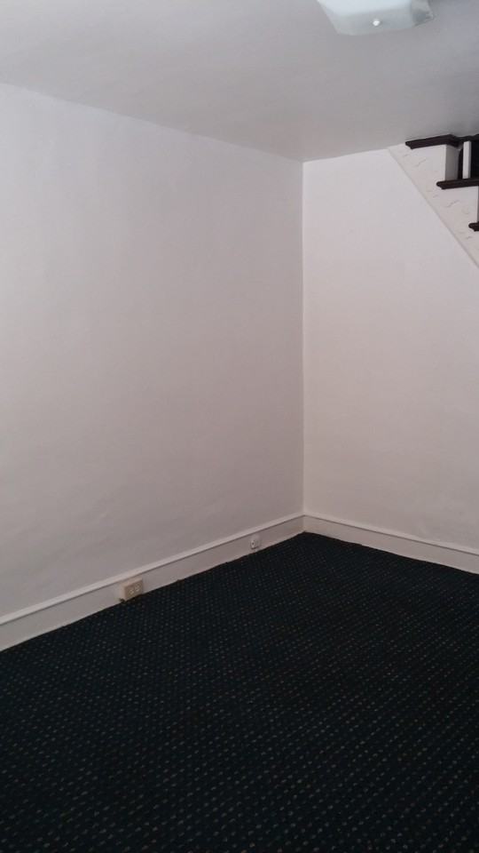 24 Lower Oak St - Photo 3 of 12