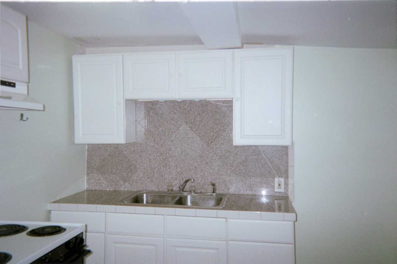 975 Old Walpole Rd - Photo 3 of 7