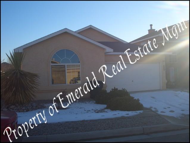 7308 Tricia Rd NE - Photo 2 of 28