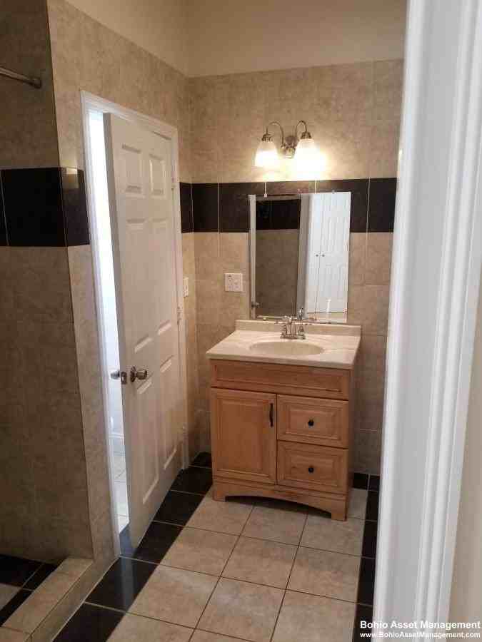 9 Landor St - Photo 2 of 10