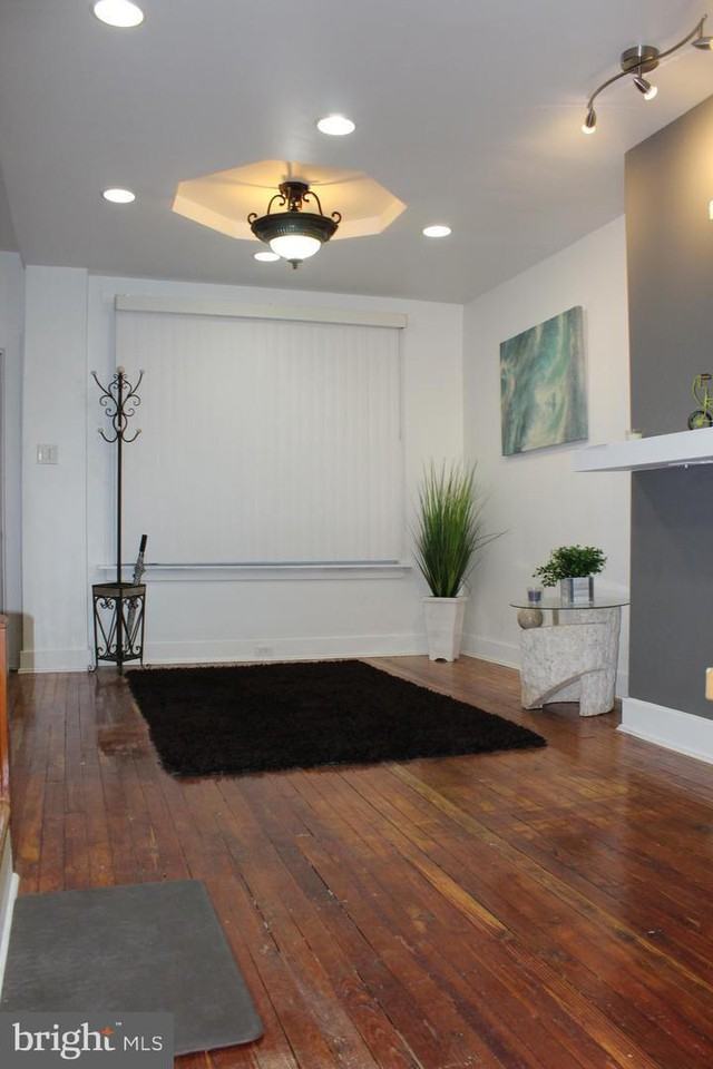 2967 Weikel St - Photo 6 of 17