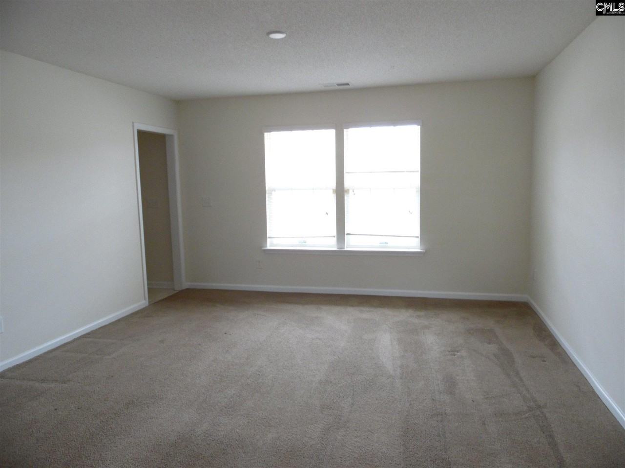 417 Grand National Lane - Photo 2 of 19