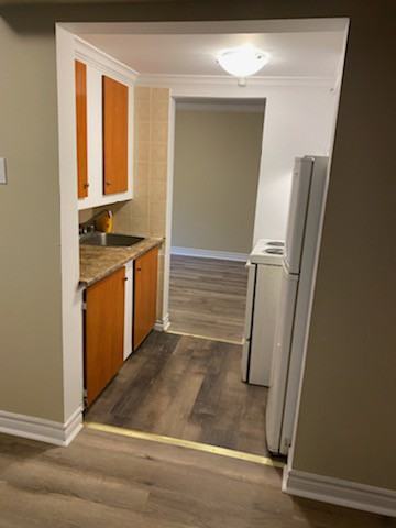 1225 Rue Mackay - Photo 2 of 7