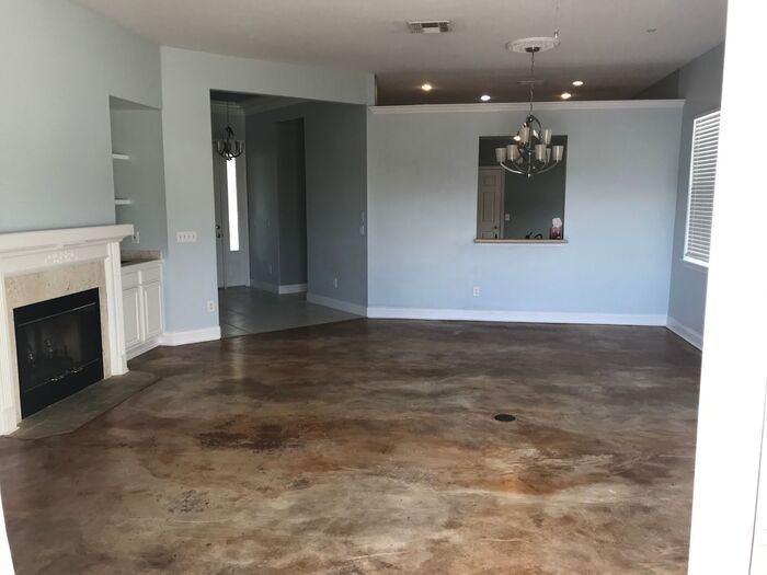 10842 Woodchase Cir - Photo 3 of 30