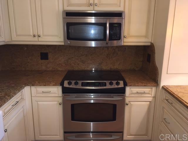 7811 Eads Ave 308 - Photo 2 of 25