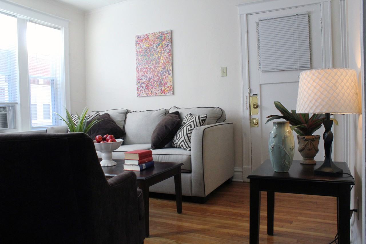 Oak Park - Photo 2 of 17