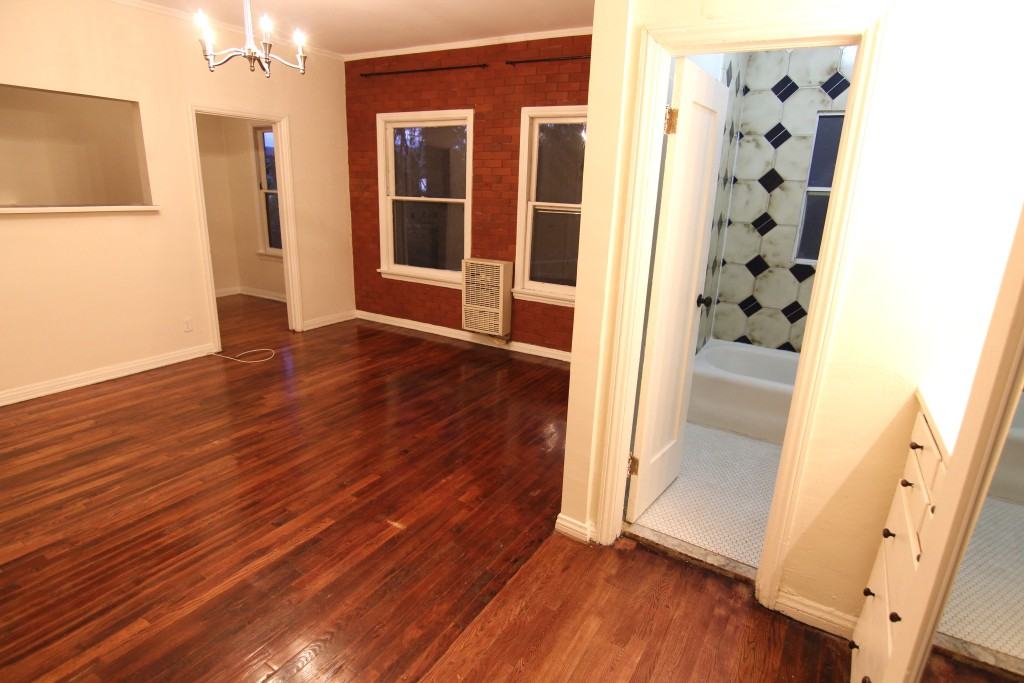 Sanborn Ave. & N. Hoover St. - Photo 5 of 25