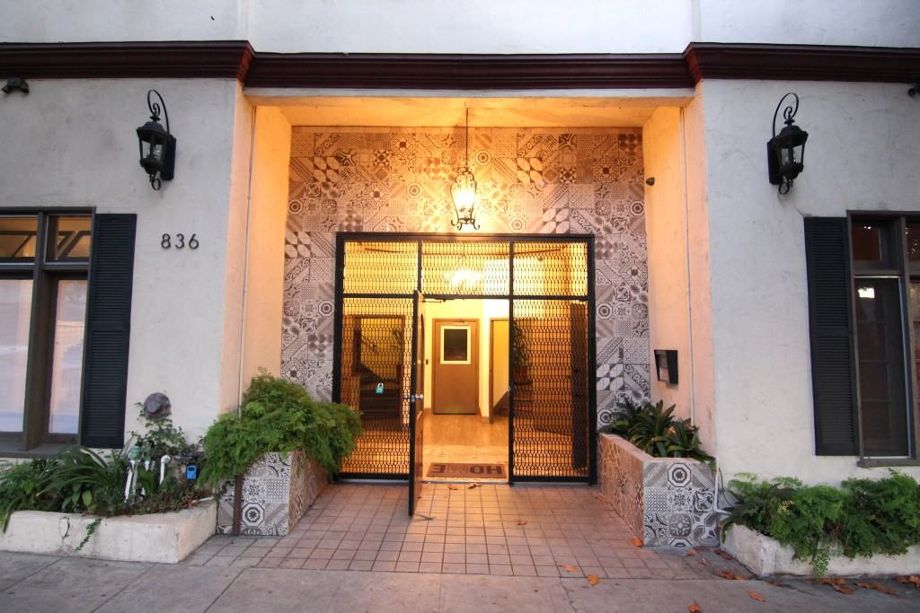 Sanborn Ave. & N. Hoover St. - Photo 6 of 25