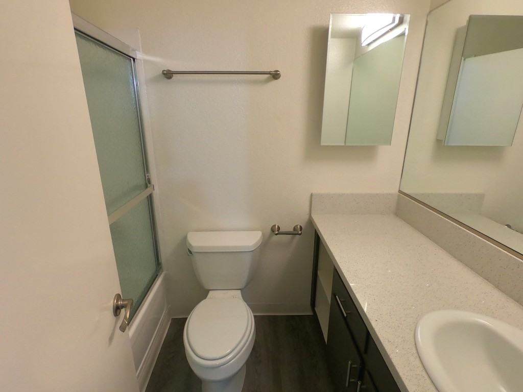 Victory Blvd. & Tampa Ave. - Photo 6 of 42