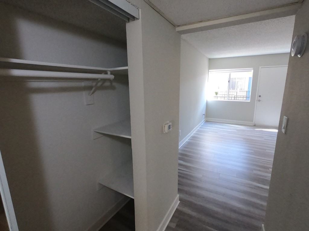 Victory Blvd. & Tampa Ave. - Photo 7 of 42