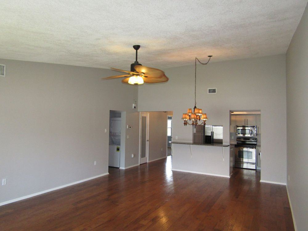 1211 Capri Isles Blvd 38 #38 - Photo 3 of 33