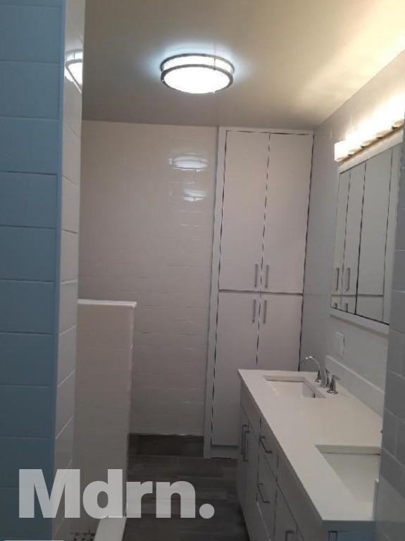 E 35th St #7C - Photo 3 of 4