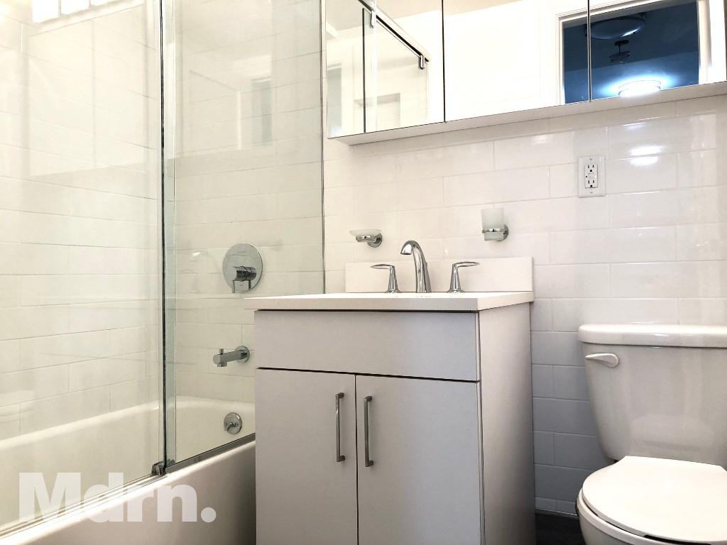 E 69th St #7E - Photo 5 of 5