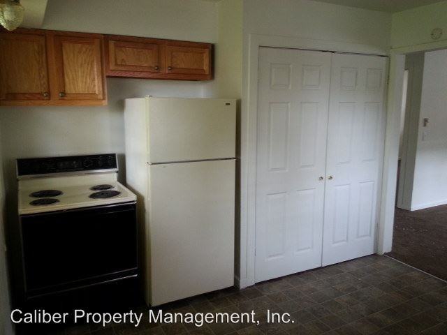 733-739 Maple Street - Photo 2 of 8