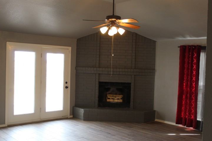 505 Southwest 149th Place - Photo 2 of 16