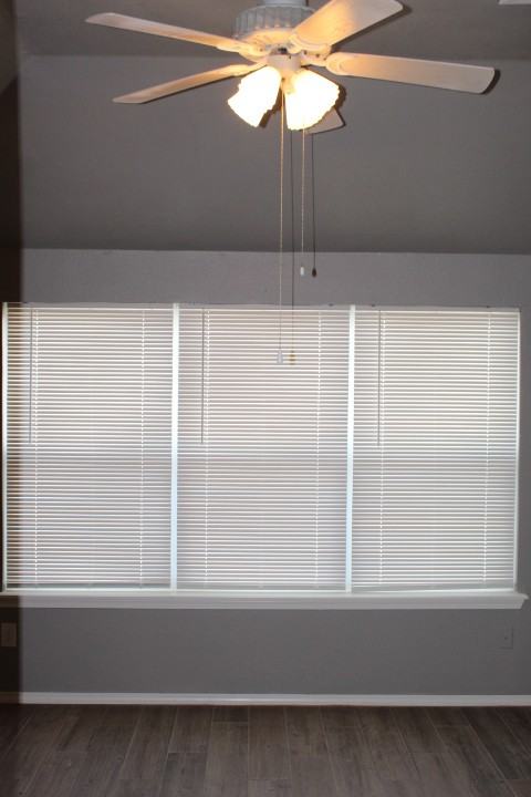 505 Southwest 149th Place - Photo 7 of 16