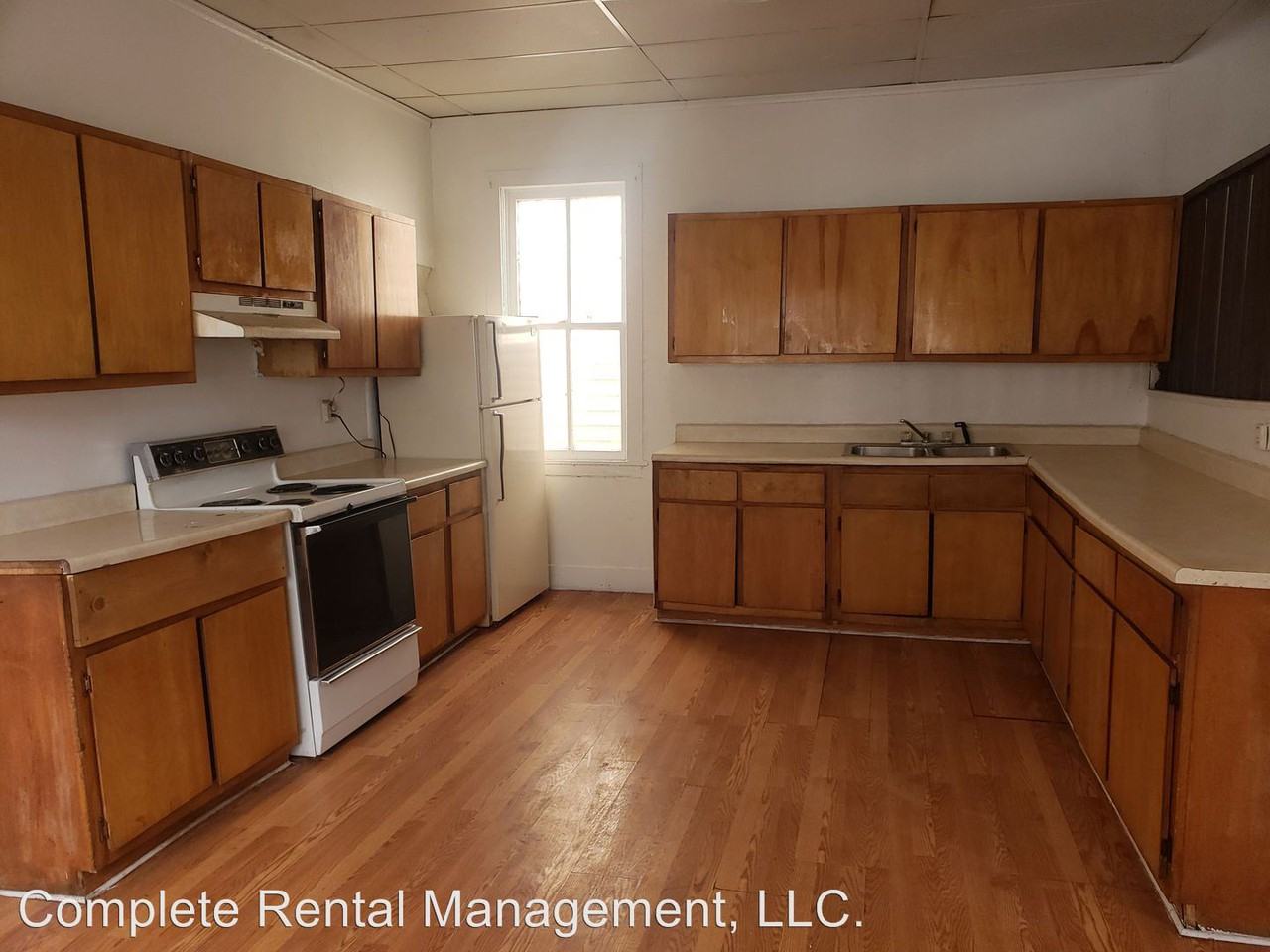 640 E Northern Ave - Photo 3 of 21