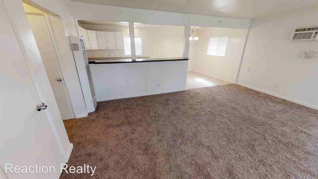 2291 S. Artesia St. - Photo 3 of 9