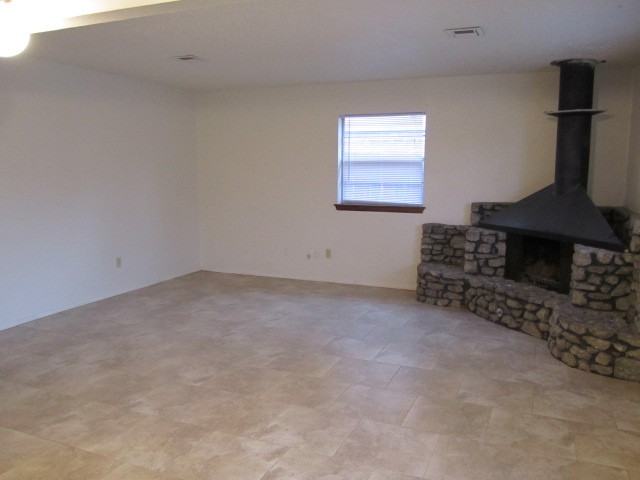 7520 Northwest 28th Street - Photo 3 of 14