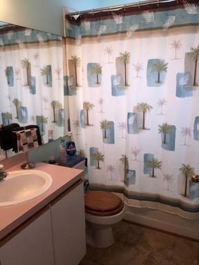 2661 Oak Run Boulevard - Photo 2 of 7