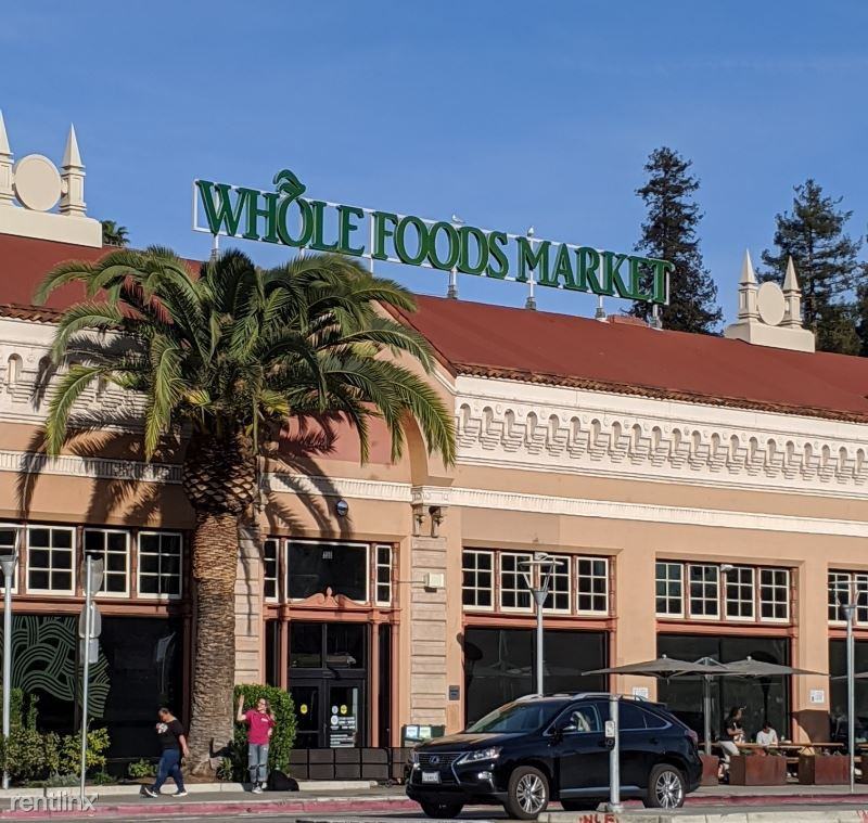 330 Park View Ter 205 - Photo 3 of 16