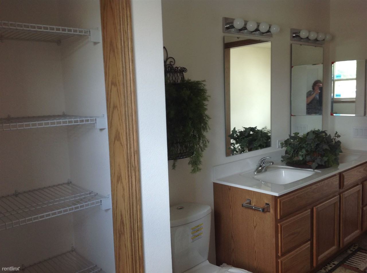 9958 145th St - Photo 2 of 4