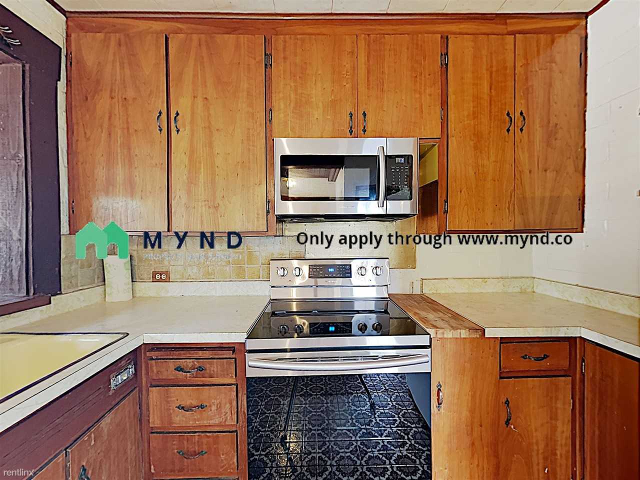 3939 Altadena Ln - Photo 2 of 16