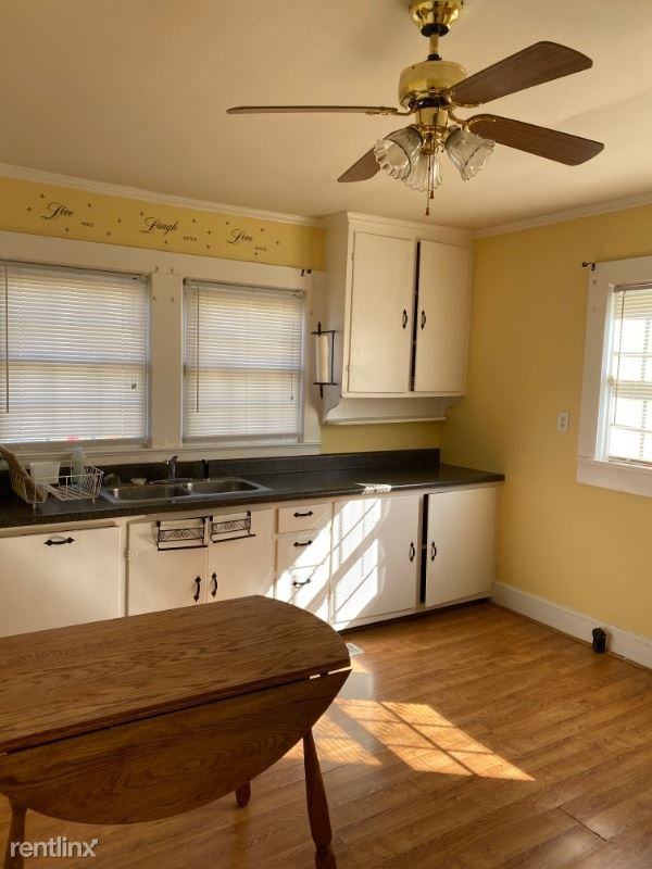 218 Wilson Street B - Photo 2 of 12