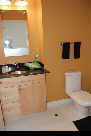 610 S Troy St #202 - Photo 3 of 16