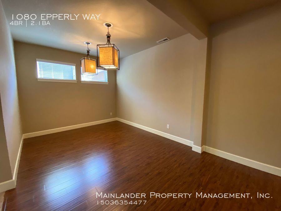 1080 Epperly Way - Photo 2 of 21