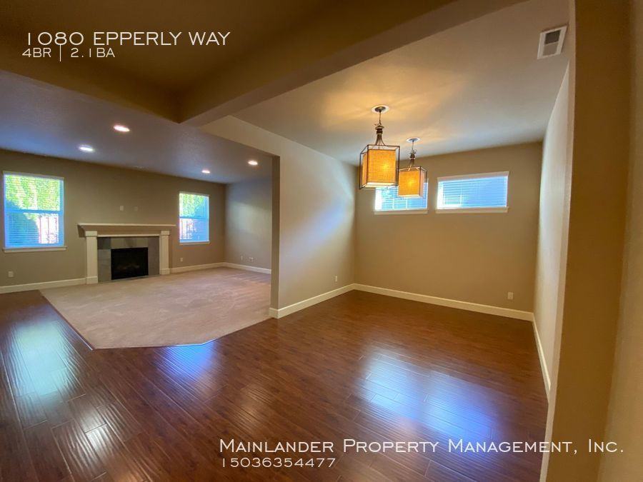 1080 Epperly Way - Photo 3 of 21