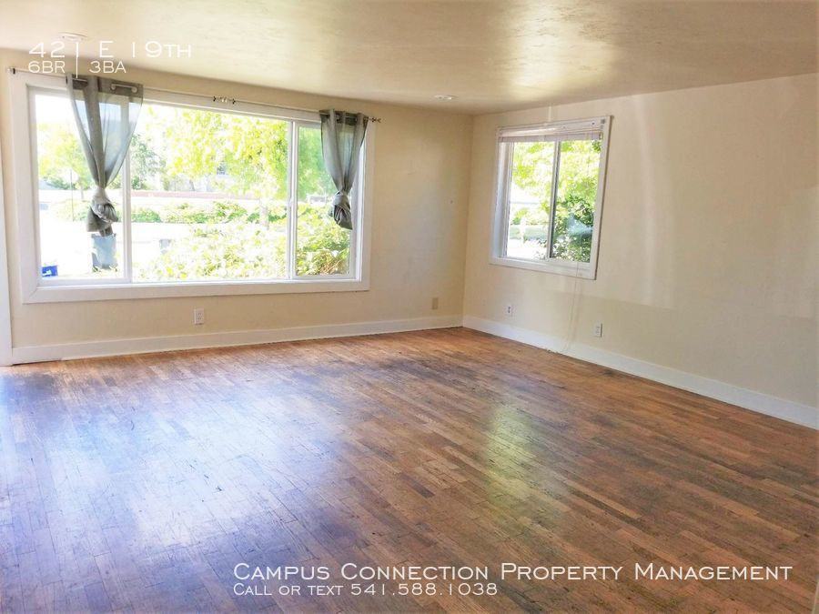 421 E 19th - Photo 2 of 12