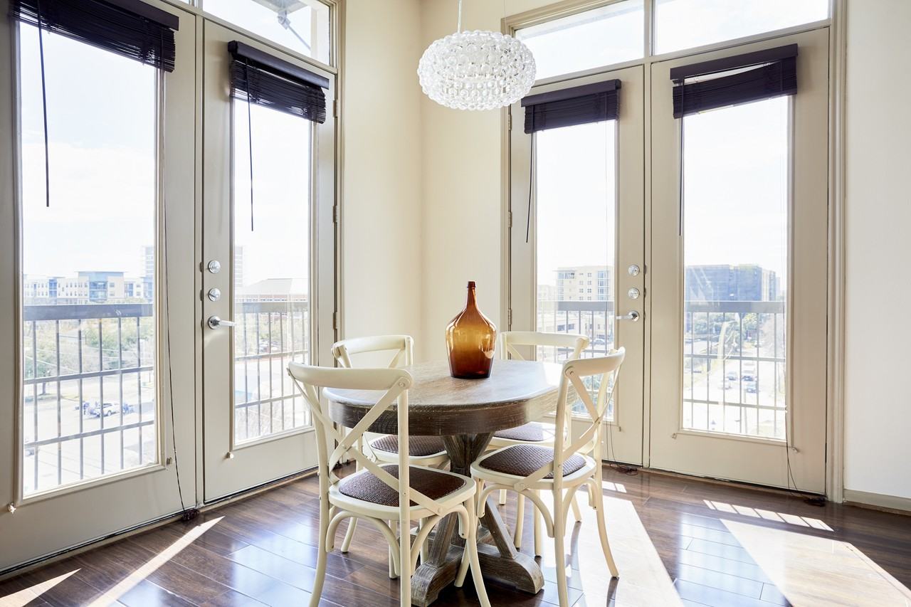 2700 Brazos Street - Photo 3 of 18