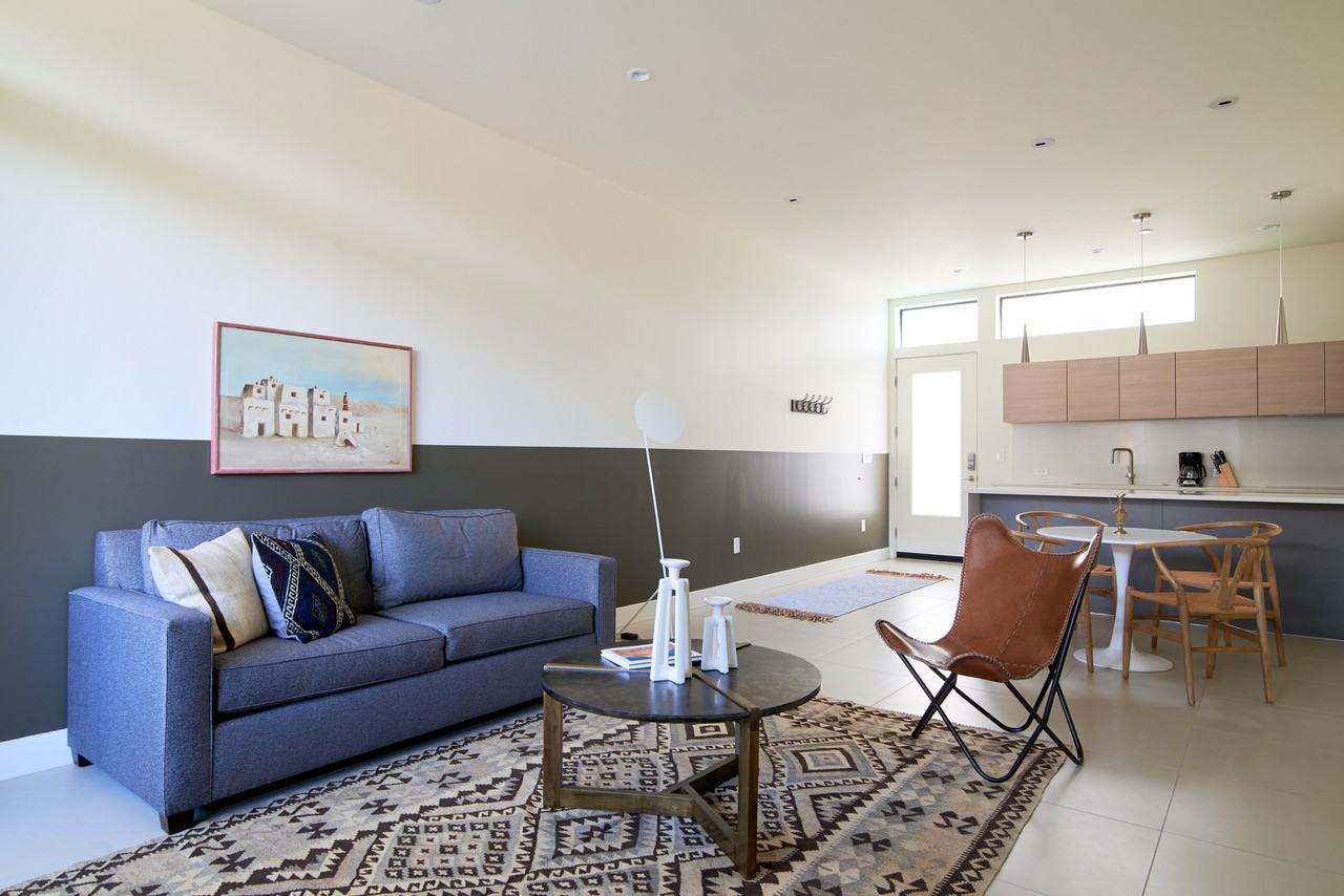 7301 East Minnezona Avenue - Photo 3 of 27