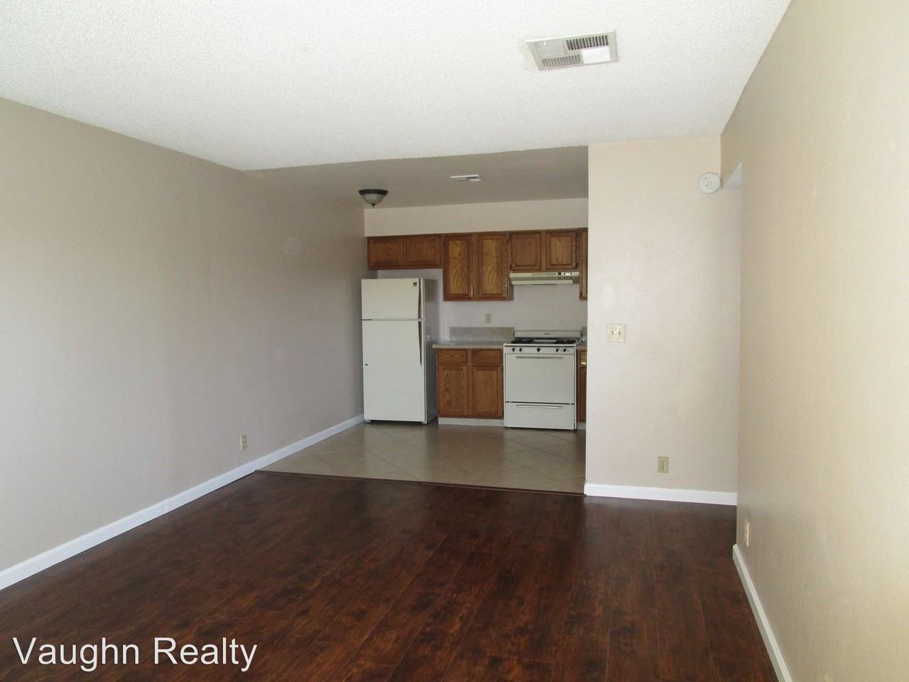 425  Rick Ct. - Photo 2 of 7