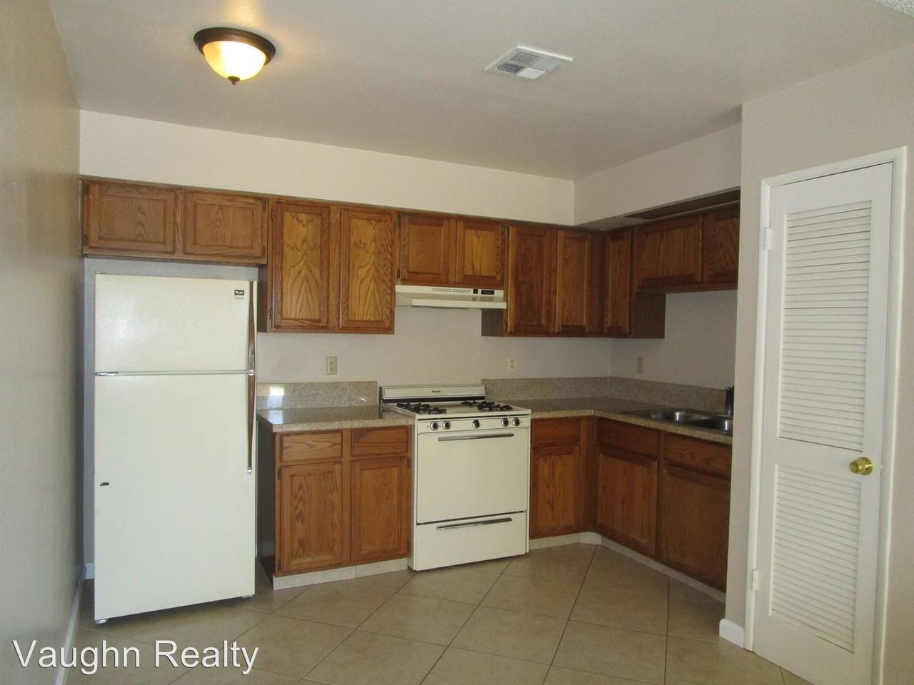 425  Rick Ct. - Photo 3 of 7