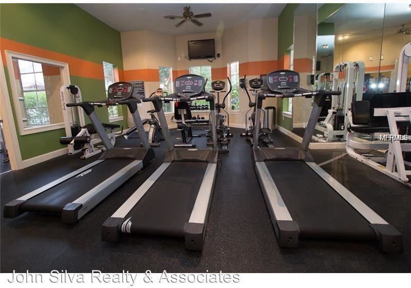 8848 8848 Villa View Cir. 305 - Photo 2 of 13