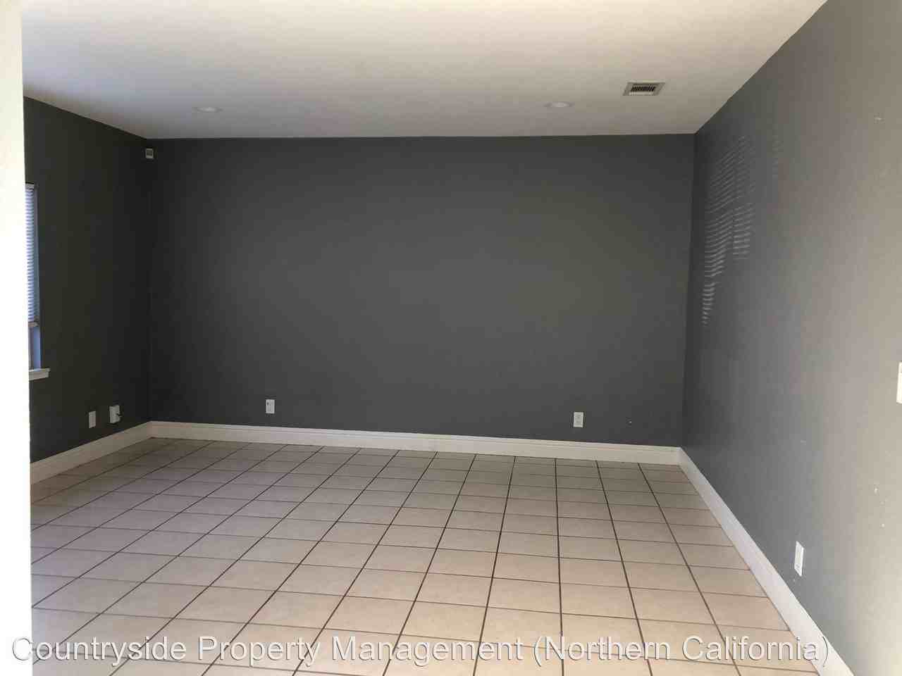 1213 Roselawn Ave - Photo 2 of 5