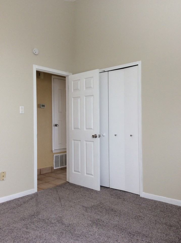 2103 Bluebonnet Dr - Photo 6 of 13