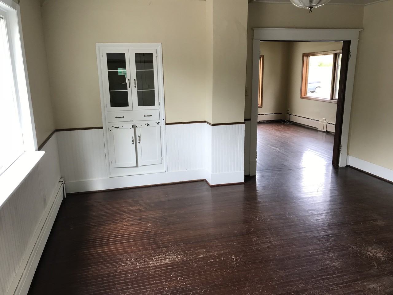 331 College St Sw - Photo 3 of 13