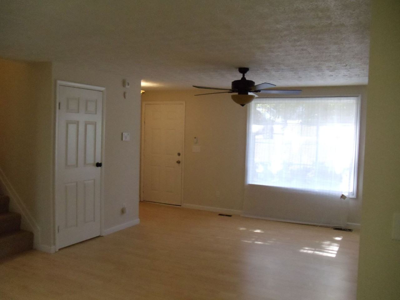 1184 Sandune Dr - Photo 6 of 10