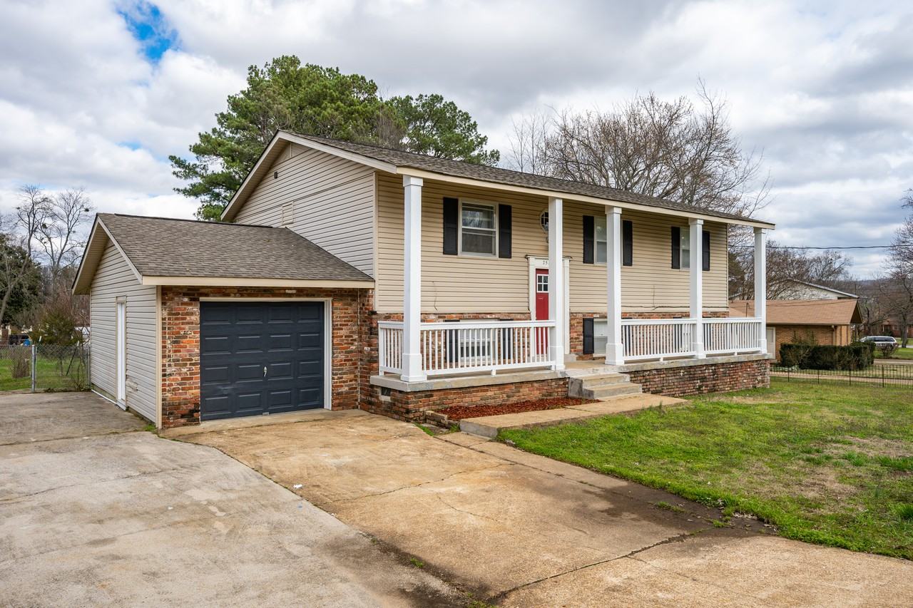 2510 Birchfield St Nw - Photo 2 of 34